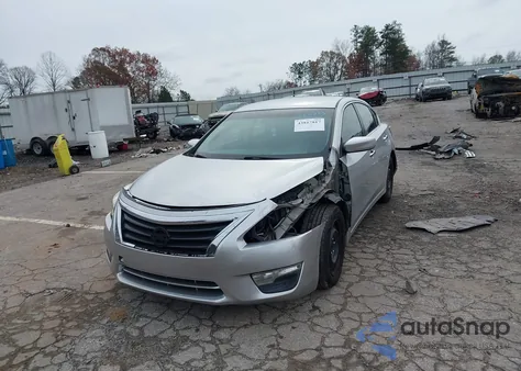 2015 Nissan Altima 2.5/2.5 S/2.5 Sl/2.5 Sv from USA, damaged, VIN 1N4AL3AP4FC426313